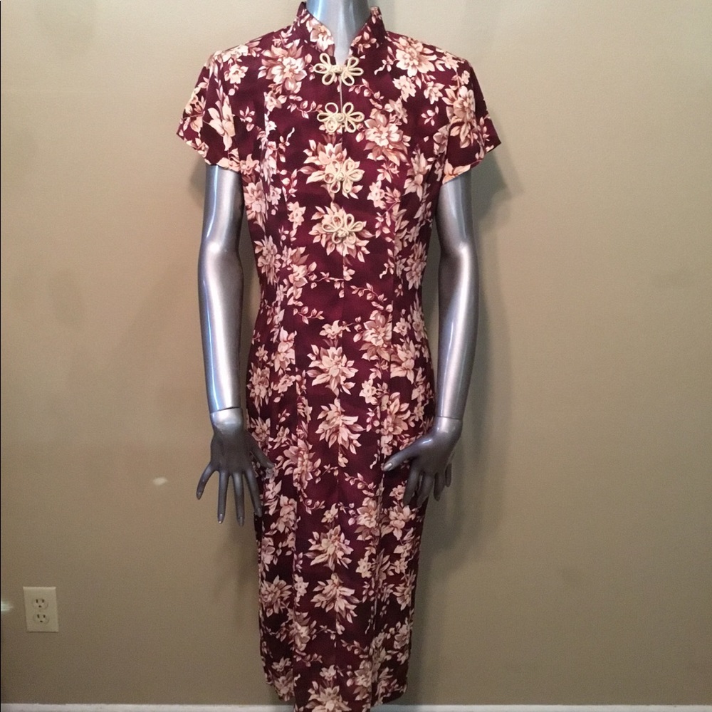 Vintage Caroline Wells floral maxi rayon dress
